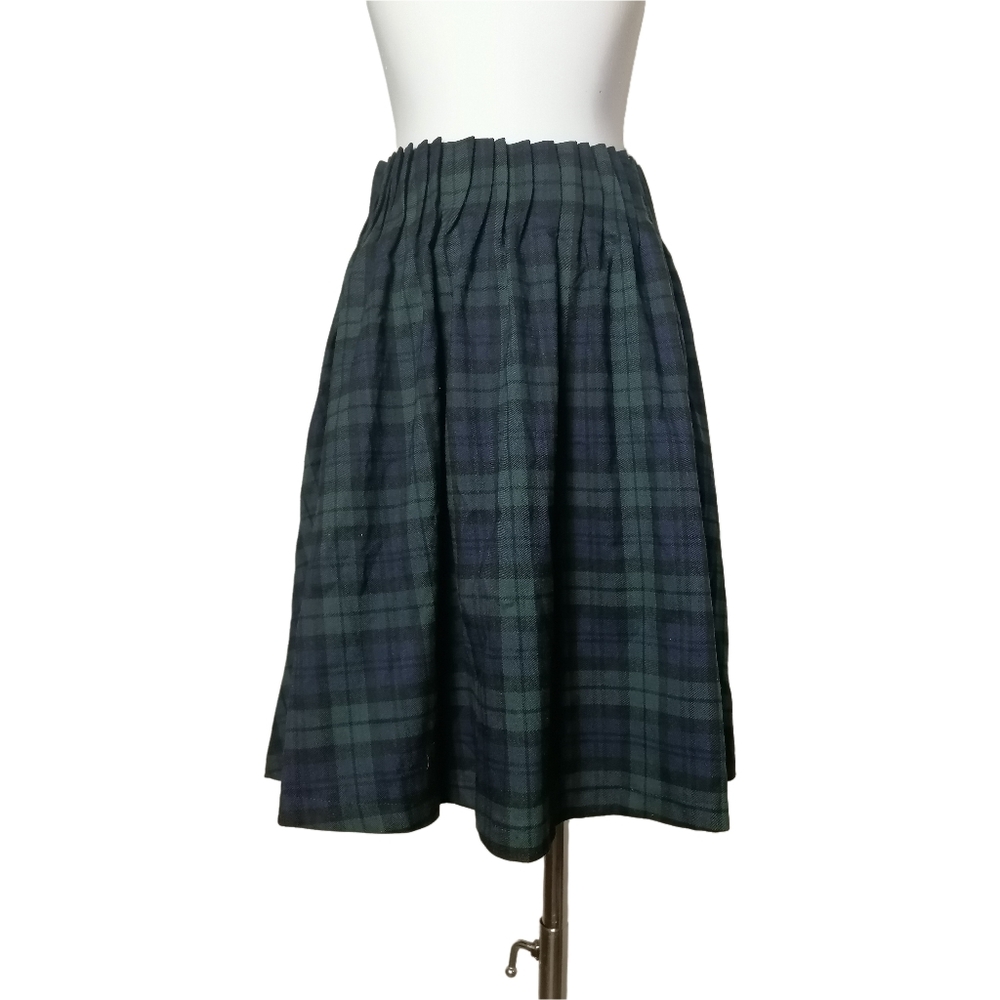 🍀 M，high waist green and black plaid skirt by tip top